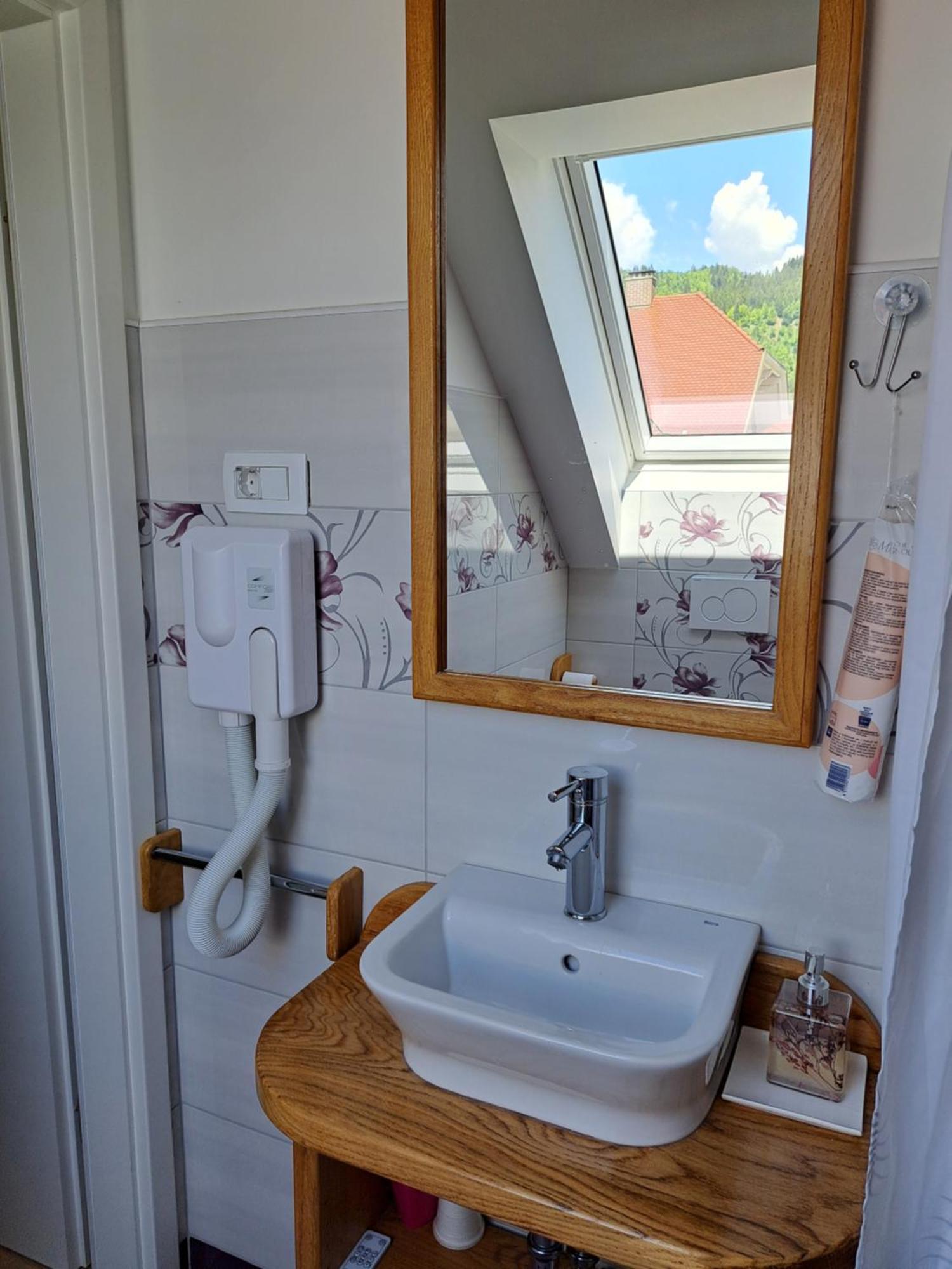 Apartmaji Magda Zgornje Gorje Kültér fotó